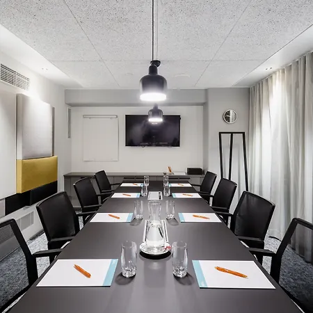 Indigo Helsinki-boulevard By Ihg Hotelli Helsinki